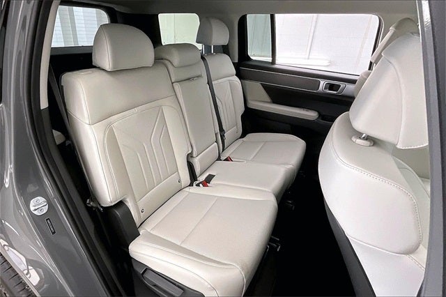 2025 Hyundai SANTA FE HYBRID SEL