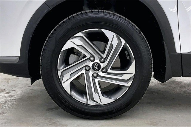 2023 Hyundai SANTA FE SE