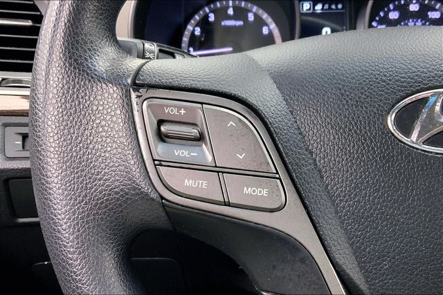 2017 Hyundai SANTA FE SPORT 2.4 Base