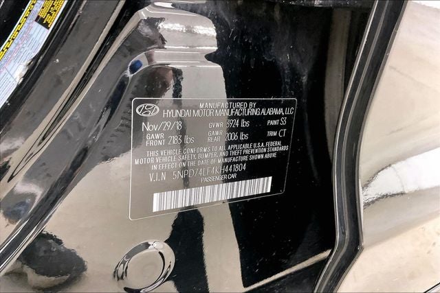 2019 Hyundai ELANTRA SE