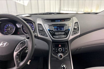 2014 Hyundai ELANTRA SE