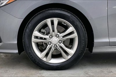 2018 Hyundai SONATA Limited