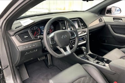 2019 Hyundai SONATA Sport