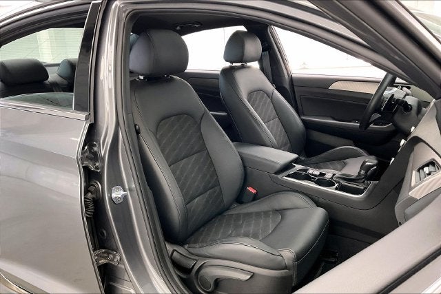 2019 Hyundai SONATA Sport