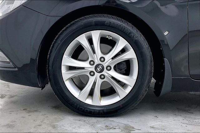 2012 Hyundai SONATA Limited