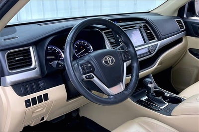 2014 Toyota Highlander XLE V6