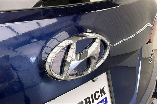 2018 Hyundai SANTA FE SPORT 2.4 Base