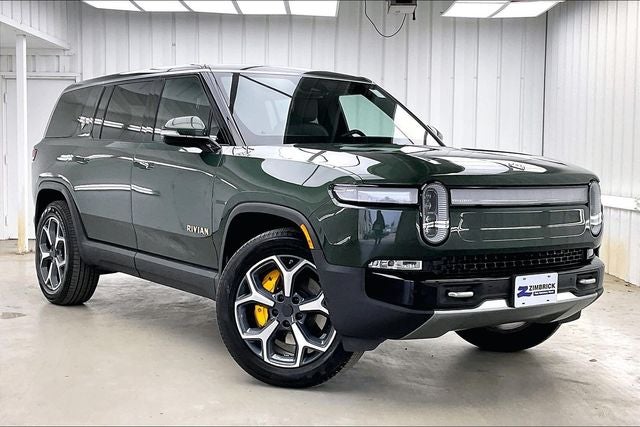 2023 Rivian R1S Adventure