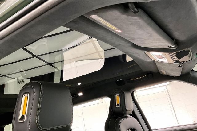 2023 Rivian R1S Adventure