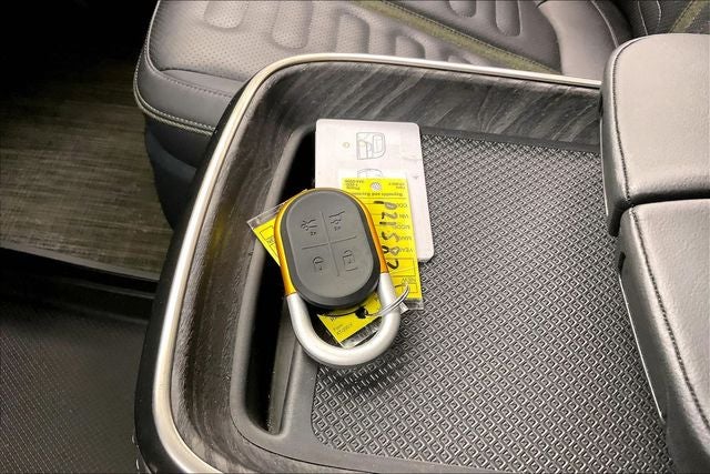 2023 Rivian R1S Adventure