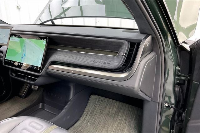 2023 Rivian R1S Adventure