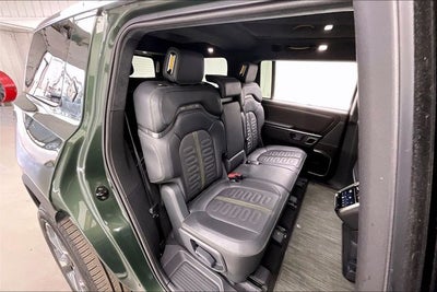 2023 Rivian R1S Adventure
