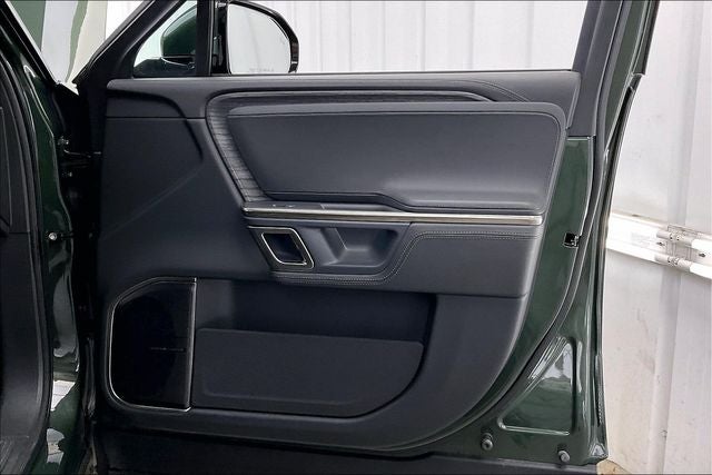 2023 Rivian R1S Adventure