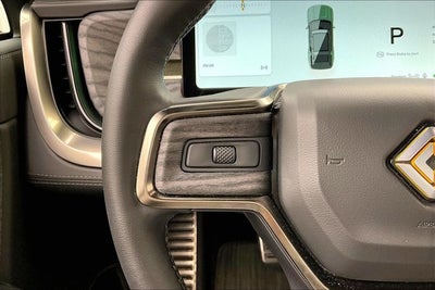 2023 Rivian R1S Adventure