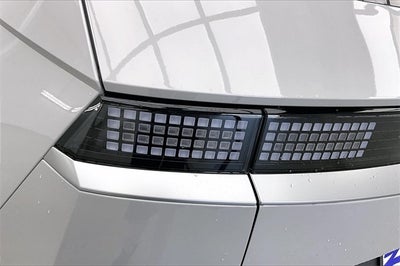 2025 Hyundai IONIQ 5 SE