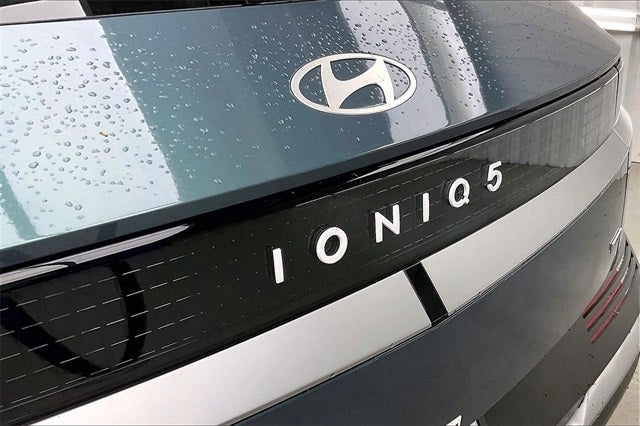 2026 Hyundai IONIQ 5 SE