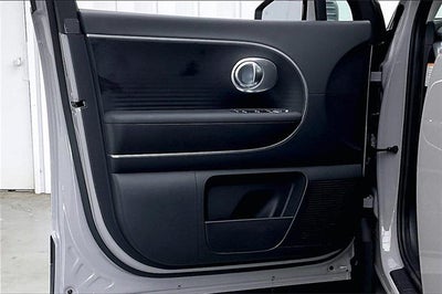 2026 Hyundai IONIQ 9 SE