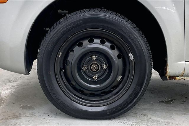 2004 Chevrolet Aveo Base