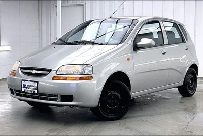 2004 Chevrolet Aveo Base