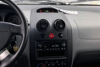2004 Chevrolet Aveo Base