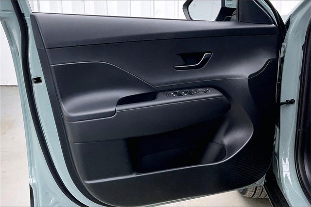 2026 Hyundai KONA SE AWD