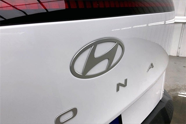 2024 Hyundai KONA ELECTRIC SE