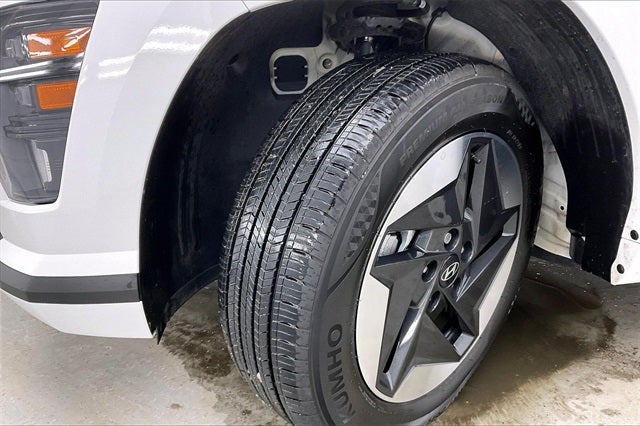 2024 Hyundai KONA ELECTRIC SE