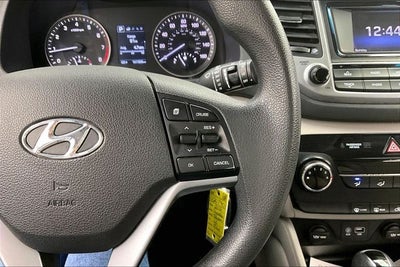 2016 Hyundai TUCSON SE