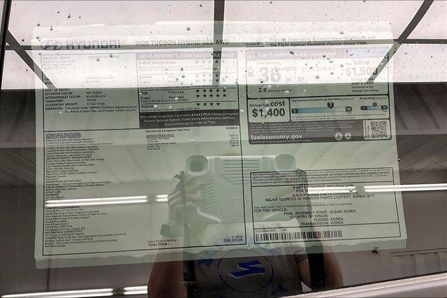 2026 Hyundai TUCSON HYBRID SEL AWD