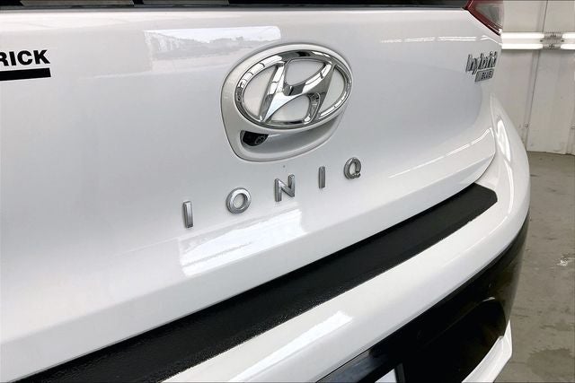 2017 Hyundai IONIQ HYBRID Blue
