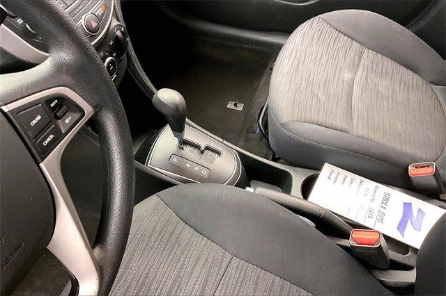 2016 Hyundai ACCENT SE