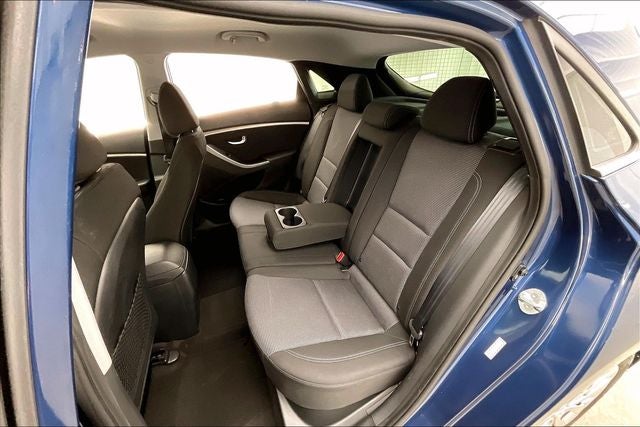2016 Hyundai ELANTRA GT Base
