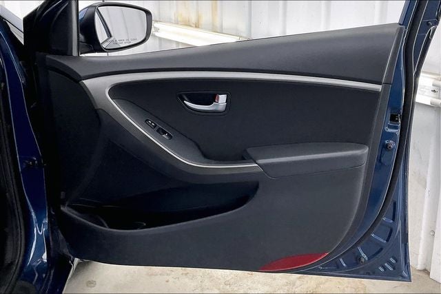 2016 Hyundai ELANTRA GT Base
