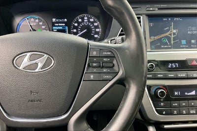2016 Hyundai SONATA HYBRID Limited