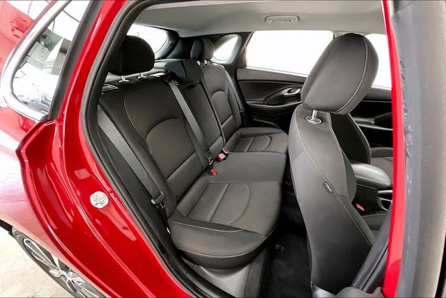 2018 Hyundai ELANTRA GT Base