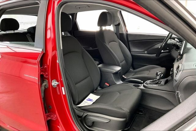 2018 Hyundai ELANTRA GT Base