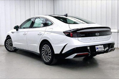 2026 Hyundai SONATA HYBRID SEL