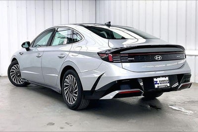 2026 Hyundai SONATA HYBRID SEL