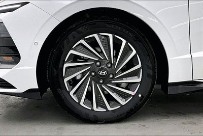 2025 Hyundai SONATA HYBRID Limited