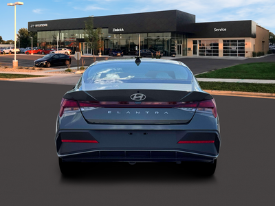 2026 Hyundai ELANTRA SE