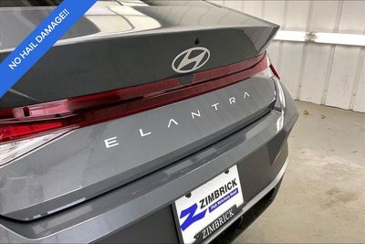 2026 Hyundai ELANTRA SE