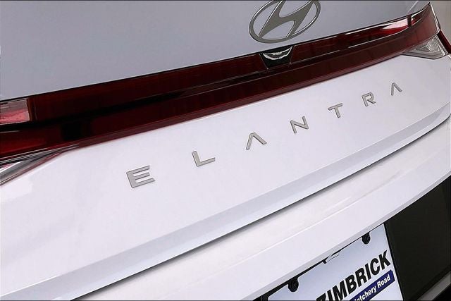 2026 Hyundai ELANTRA SE