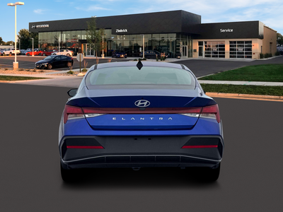 2026 Hyundai ELANTRA SE