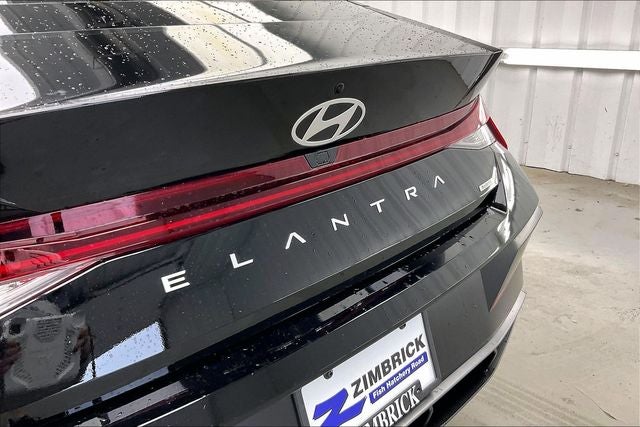 2026 Hyundai ELANTRA HYBRID Limited