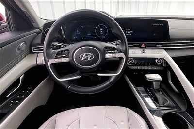 2023 Hyundai ELANTRA Limited