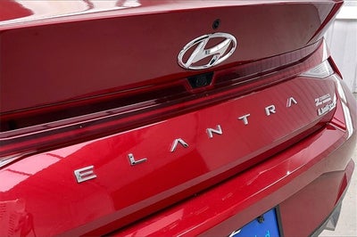 2023 Hyundai ELANTRA Limited