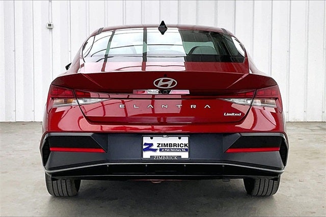 2026 Hyundai ELANTRA Limited