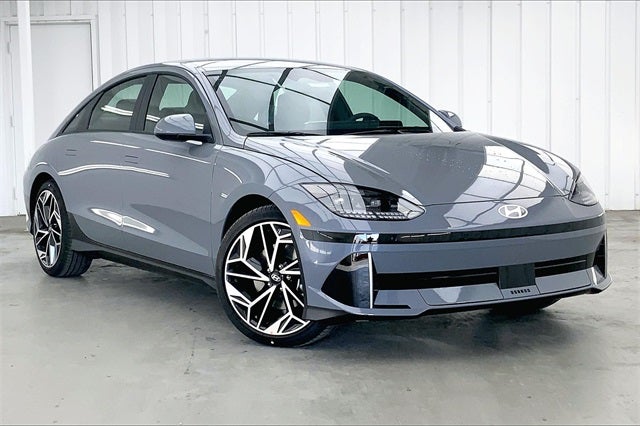 2025 Hyundai IONIQ 6 SEL