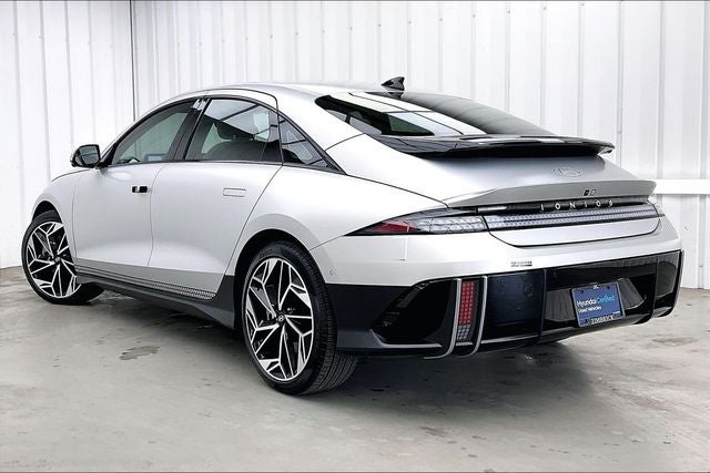 2023 Hyundai IONIQ 6 Limited