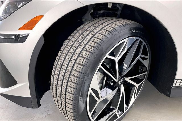 2023 Hyundai IONIQ 6 Limited